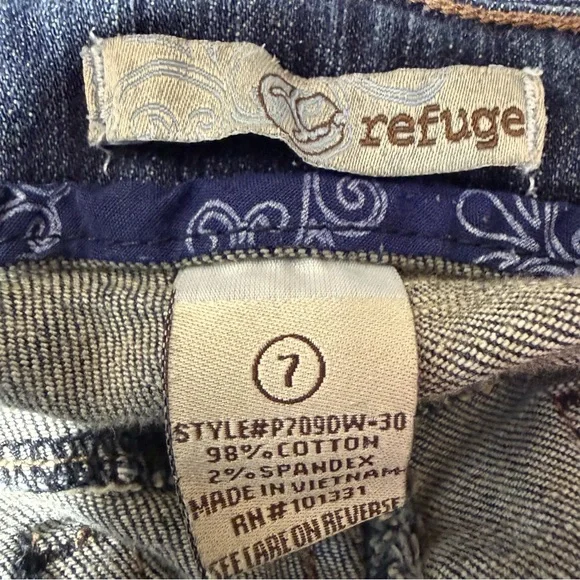 refuge Dark Blue Flare Jeans Size 7 - Picture 5 of 6